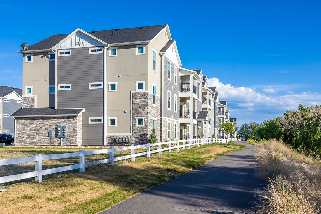 419 N 360 W Vineyard, UT 84059