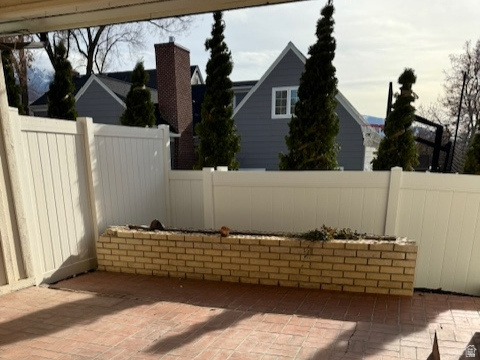 4608 S LOCUST LN Holladay, UT 84117