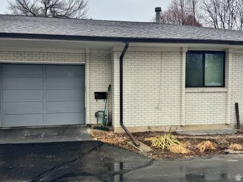 4608 S LOCUST LN Holladay, UT 84117