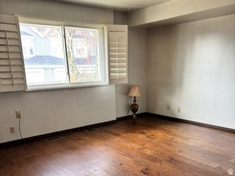 4608 S LOCUST LN Holladay, UT 84117