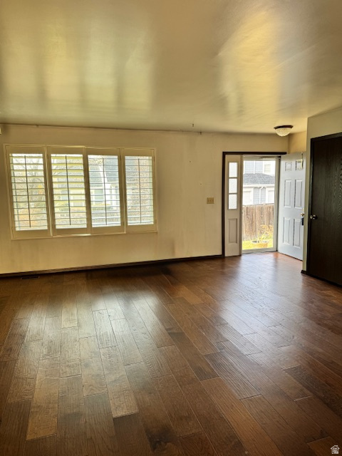 4608 S LOCUST LN Holladay, UT 84117