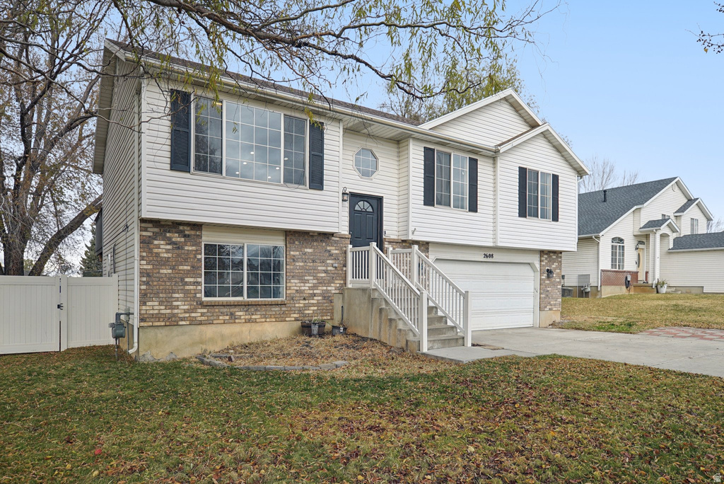 2608 W 3900 S Roy, UT 84067