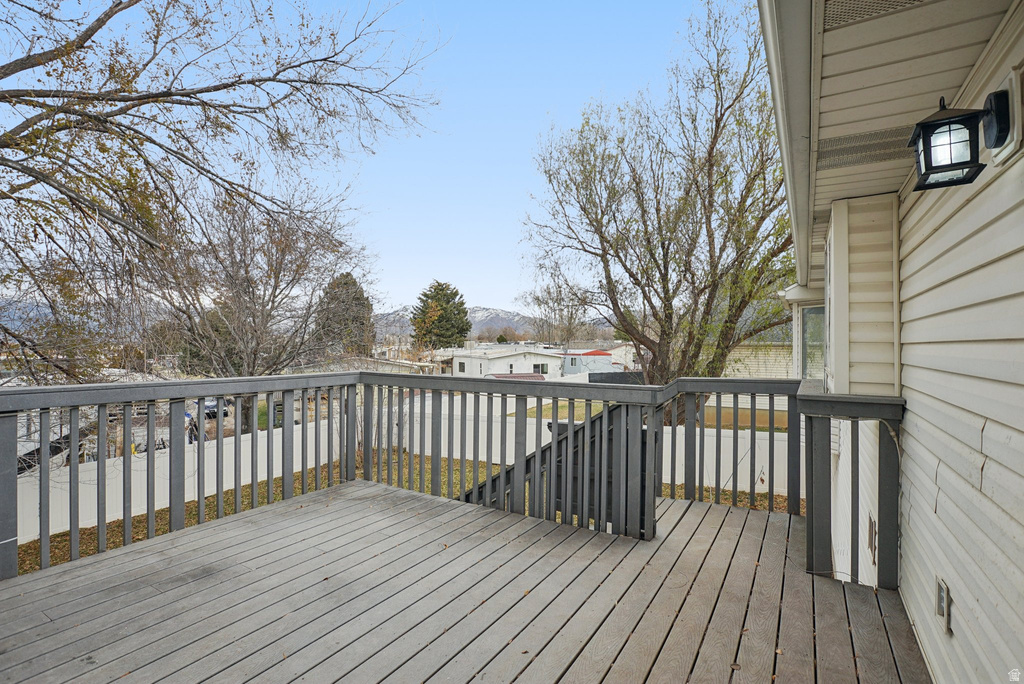 2608 W 3900 S Roy, UT 84067