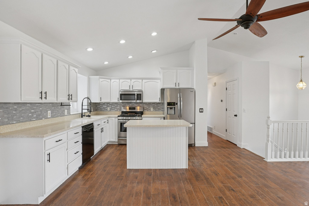 2608 W 3900 S Roy, UT 84067