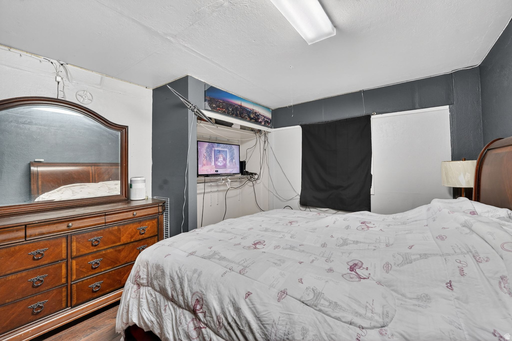 1721 N 400 W Sunset, UT 84015