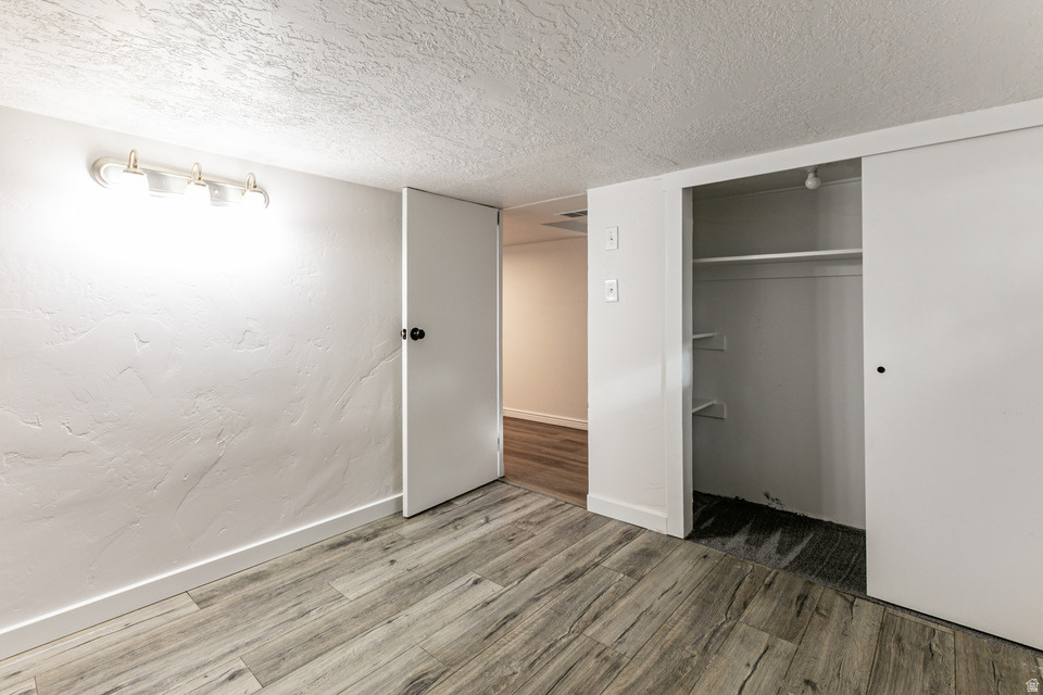 8823 S 300 E Sandy, UT 84070