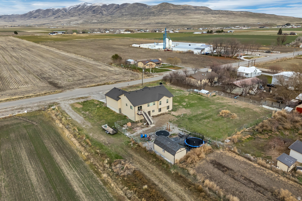 10287 W 11600 N Bothwell, UT 84337