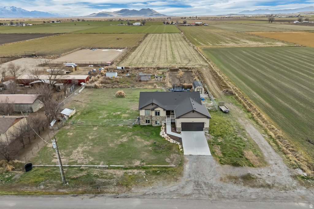 10287 W 11600 N Bothwell, UT 84337