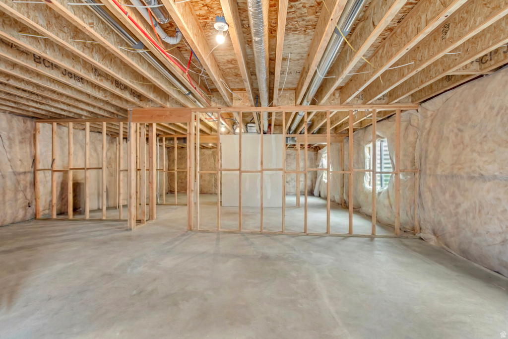 40 E 920 N Santaquin, UT 84655