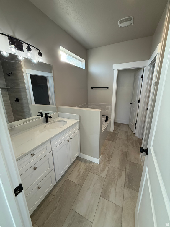 1198 W GRAYHAWK LOOP Roosevelt, UT 84066