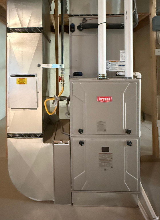 1198 W GRAYHAWK LOOP Roosevelt, UT 84066