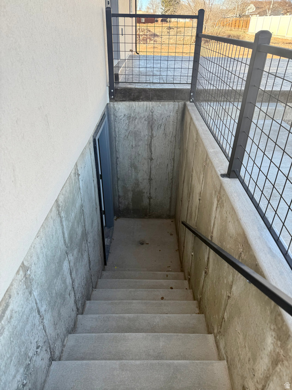 1198 W GRAYHAWK LOOP Roosevelt, UT 84066