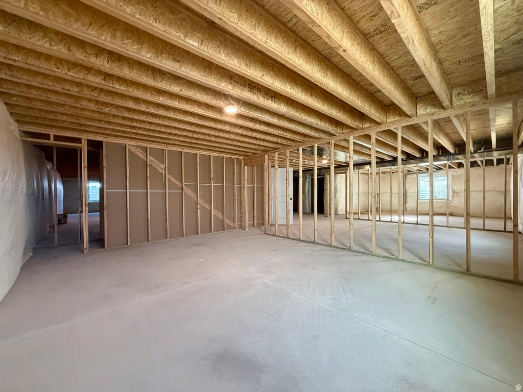 1198 W GRAYHAWK LOOP Roosevelt, UT 84066