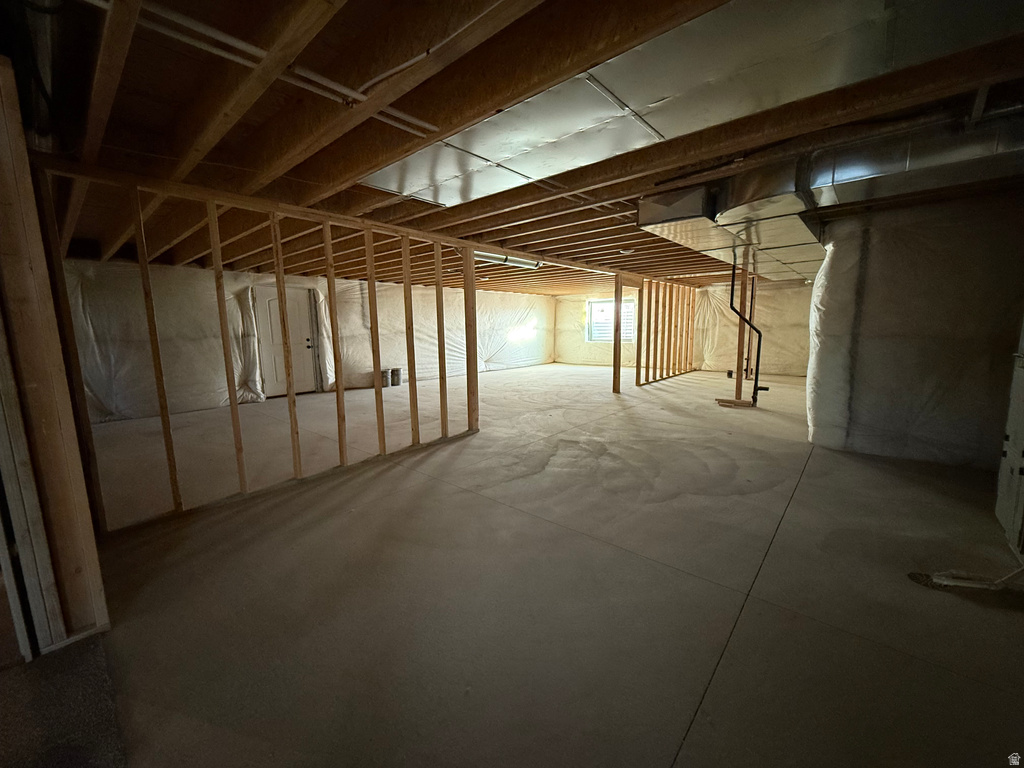 1198 W GRAYHAWK LOOP Roosevelt, UT 84066