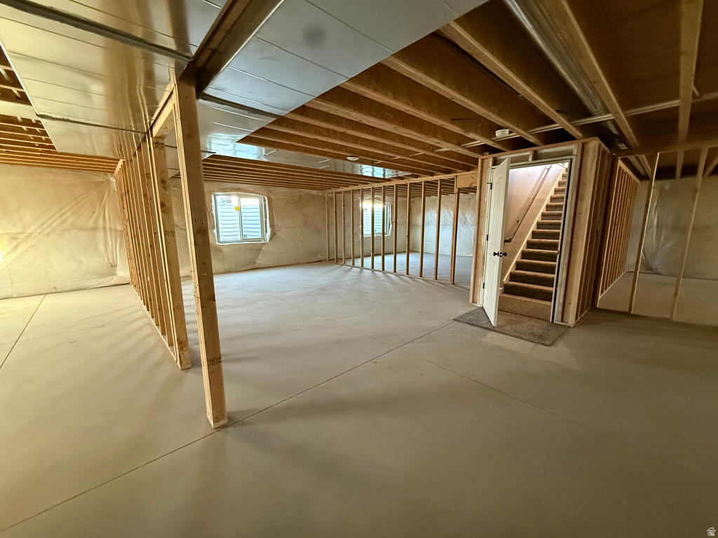 1198 W GRAYHAWK LOOP Roosevelt, UT 84066