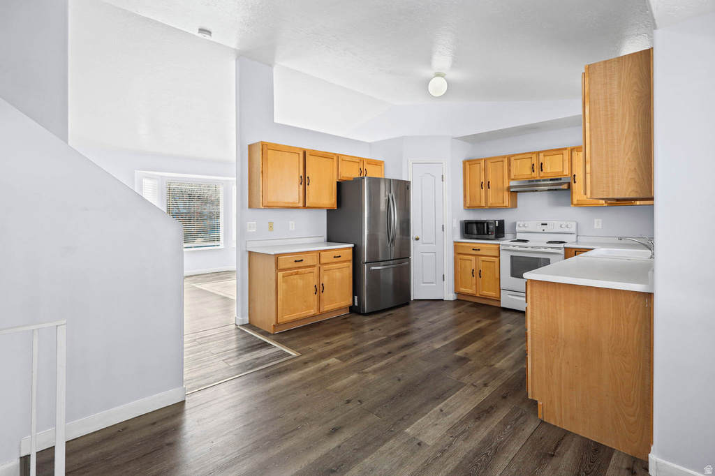 405 E 1310 N Tooele, UT 84074