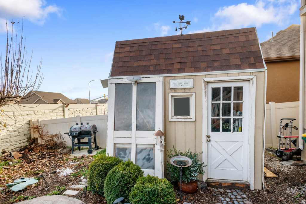 2196 N 2350 W Lehi, UT 84043