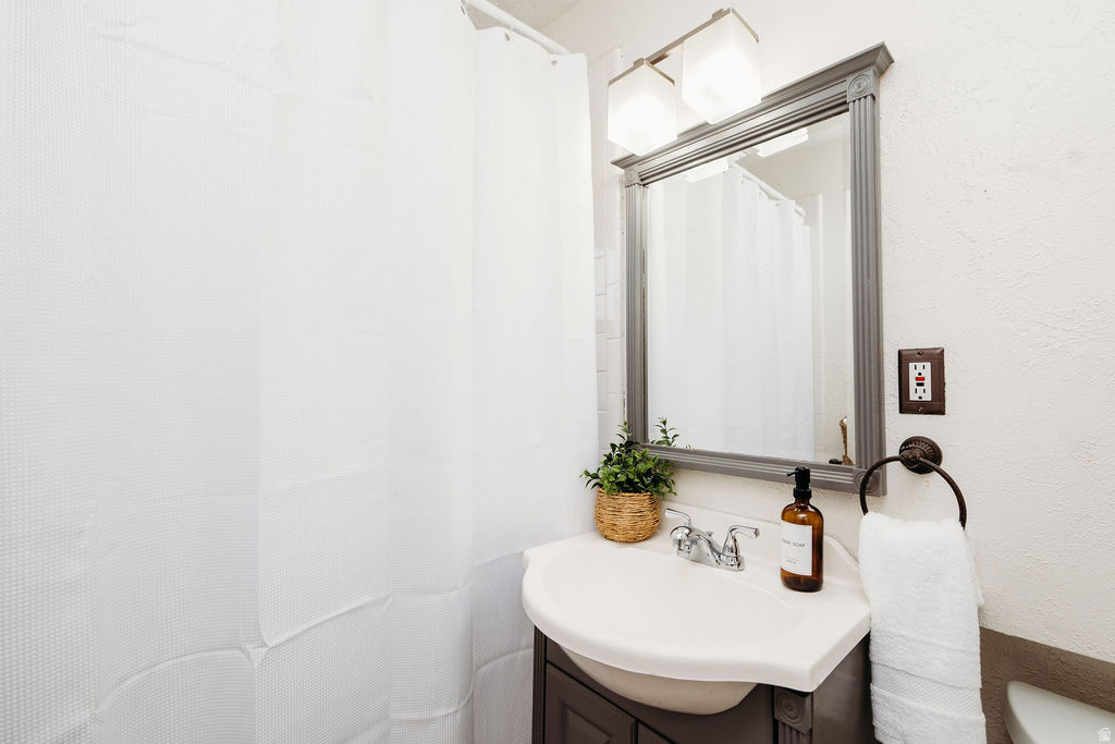 3928 S 2225 W Roy, UT 84067