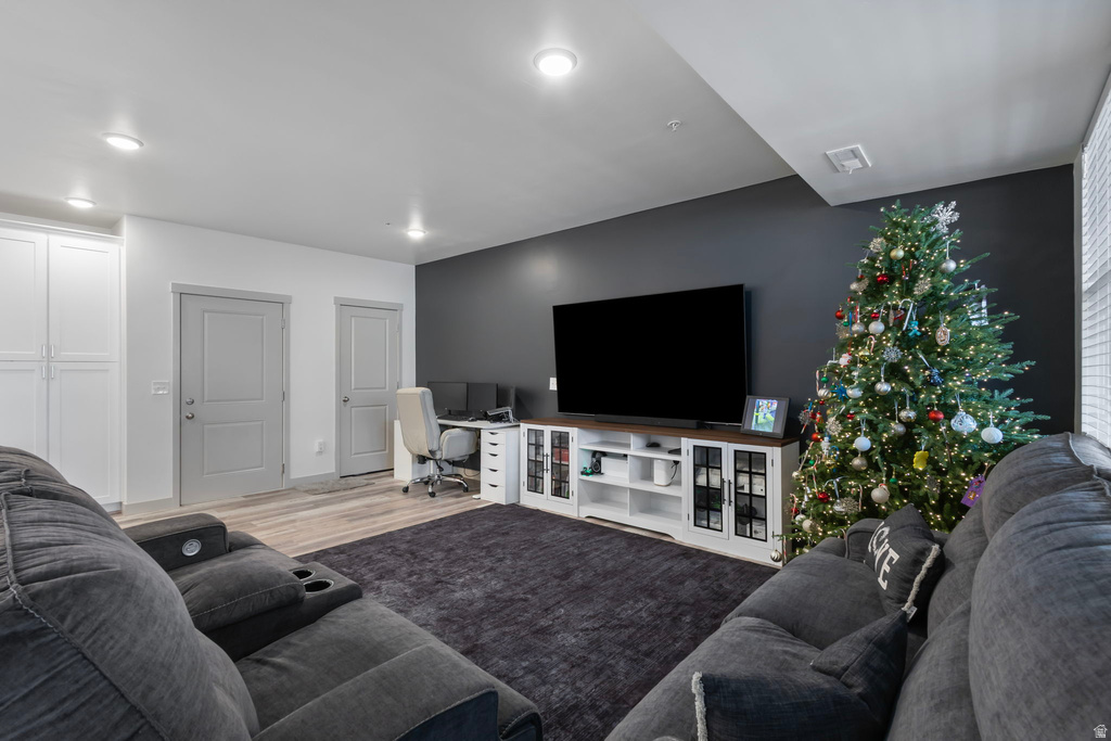 8392 S SKY MIRROR LN #204 Midvale, UT 84047