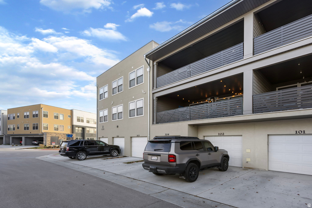 8392 S SKY MIRROR LN #204 Midvale, UT 84047