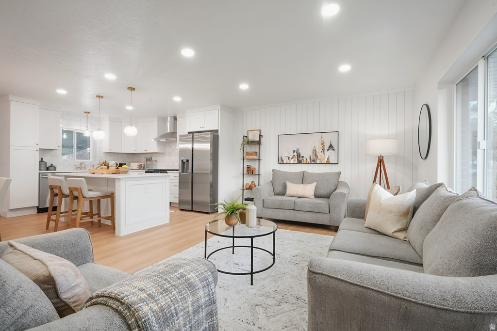 1483 E EVERGREEN LN Millcreek, UT 84106