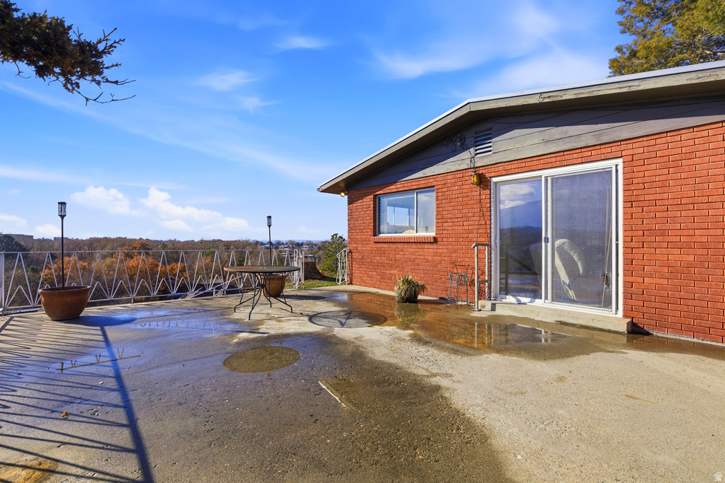 1325 E MILNE LN Cottonwood Heights, UT 84047