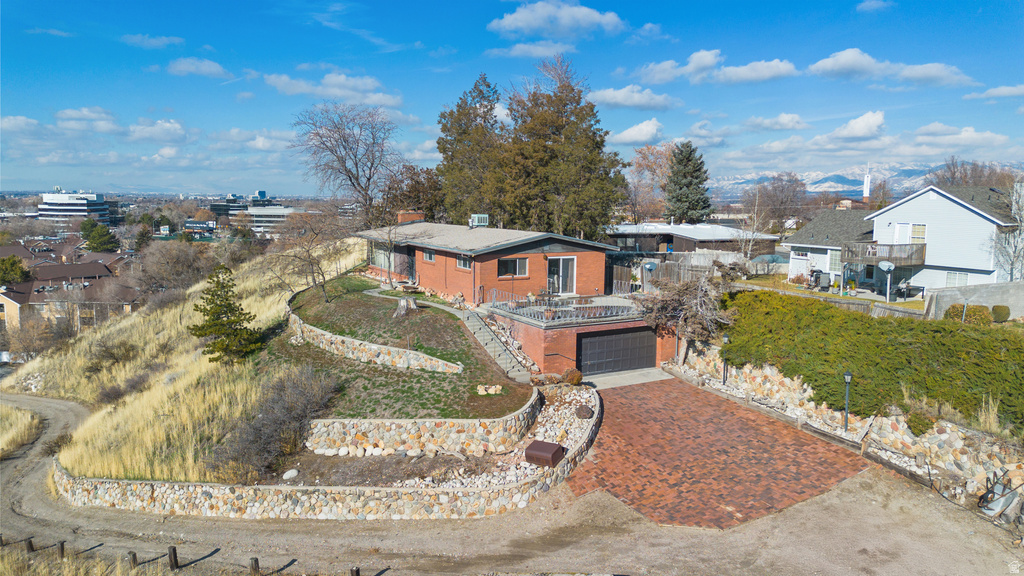 1325 E MILNE LN Cottonwood Heights, UT 84047