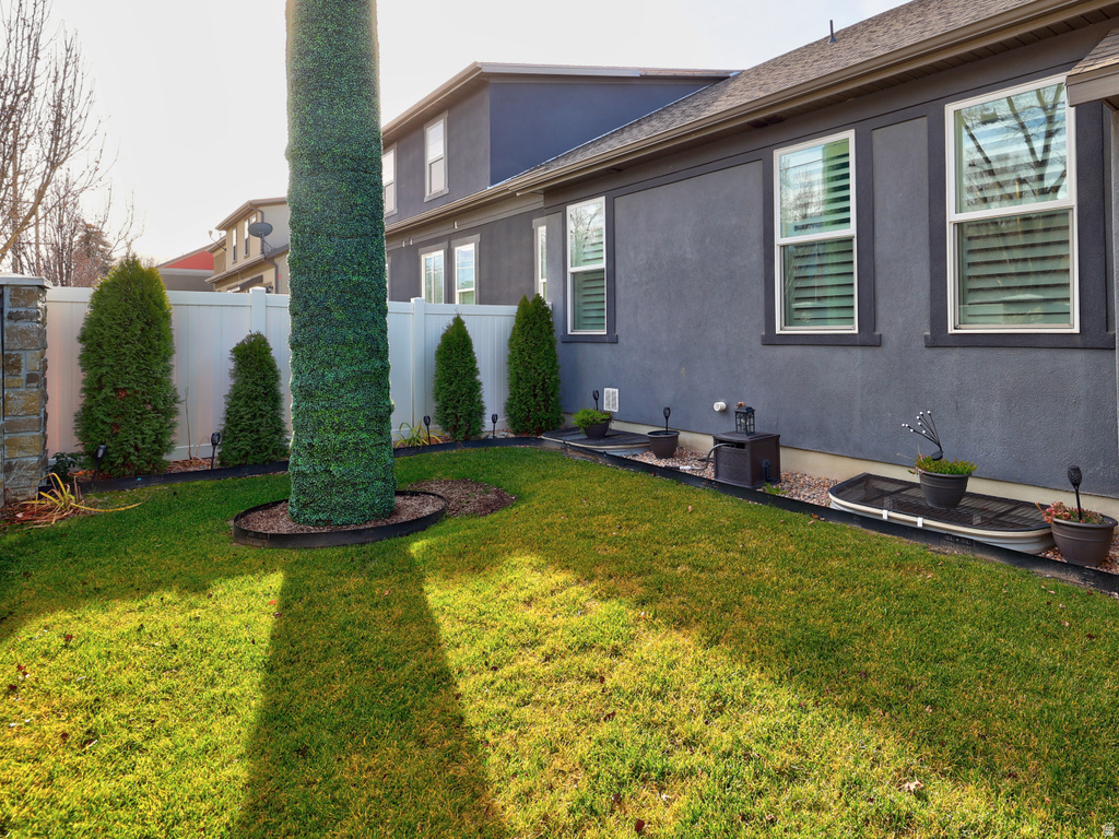 5625 S DUNETREE HILL LN Holladay, UT 84121