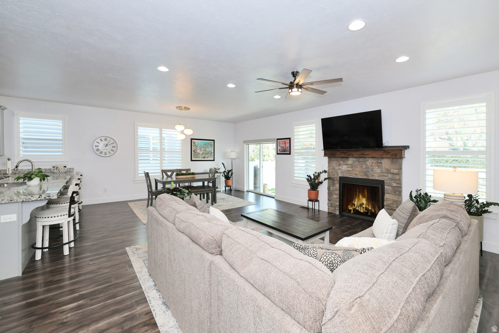 5625 S DUNETREE HILL LN Holladay, UT 84121