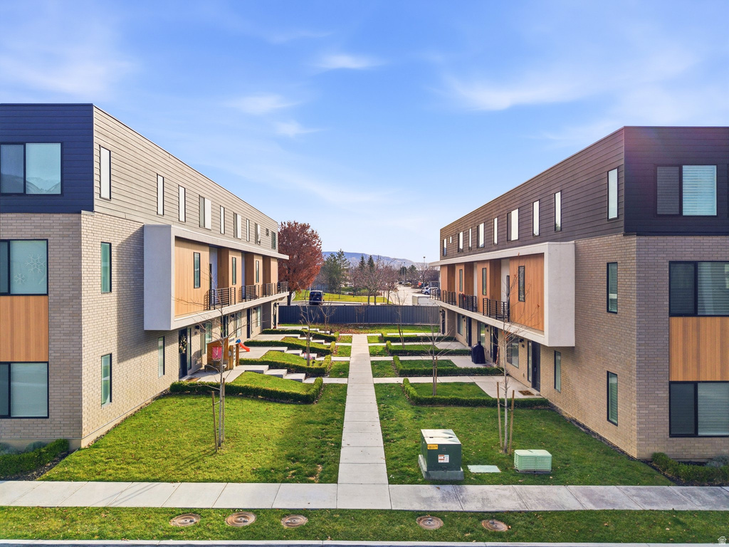 493 W 620 N #122 Centerville, UT 84014