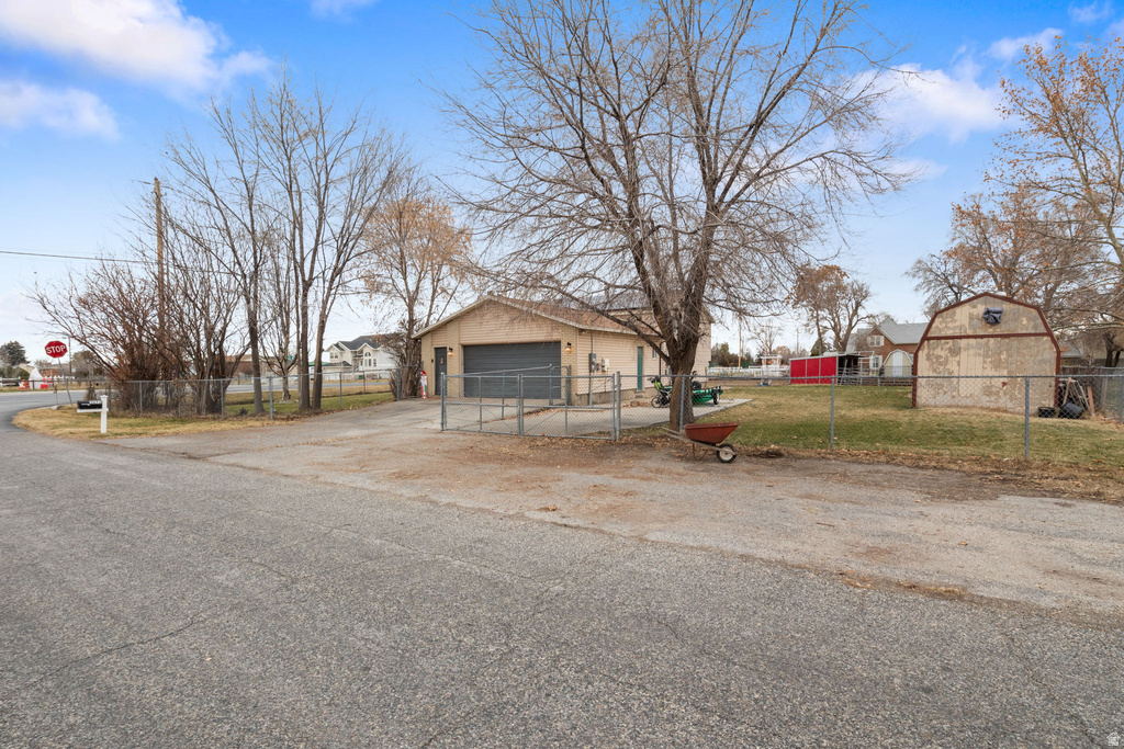 5076 S 4700 W Hooper, UT 84315