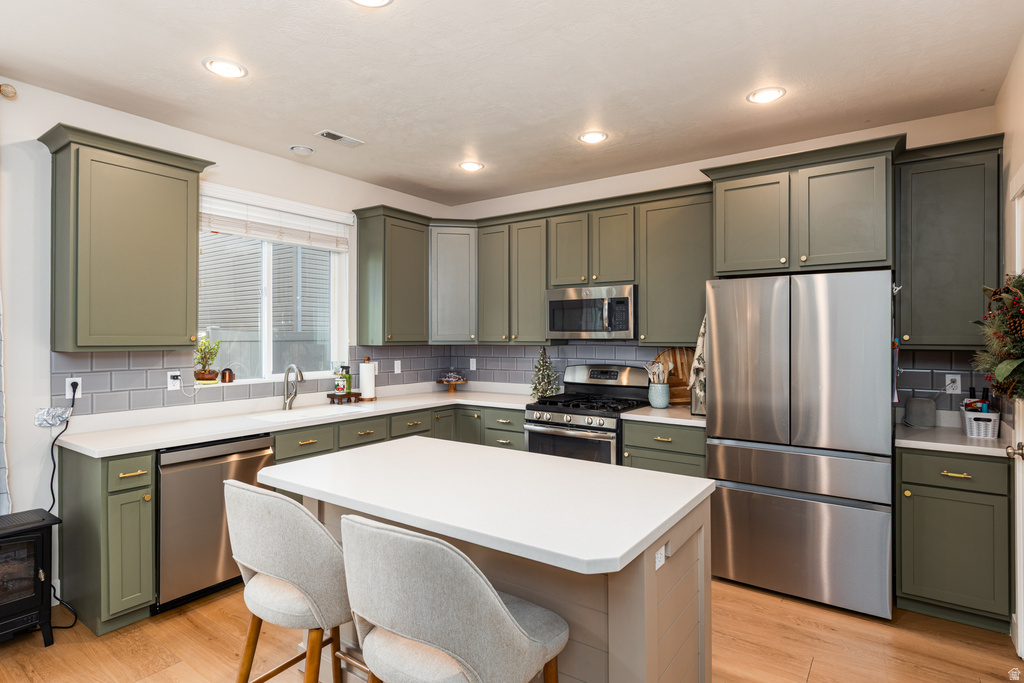 1083 W STONEHAVEN DR North Salt Lake, UT 84054