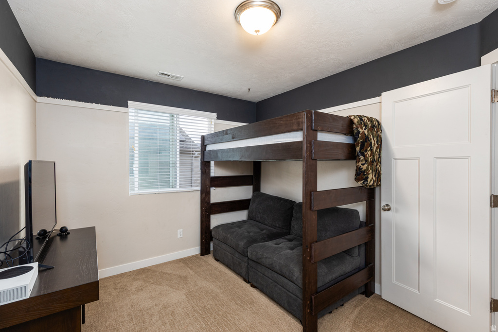 1083 W STONEHAVEN DR North Salt Lake, UT 84054