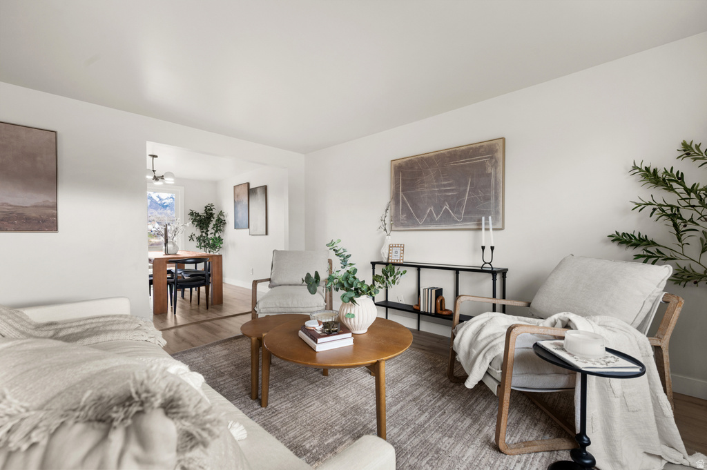 959 E VIOLET DR Sandy, UT 84094