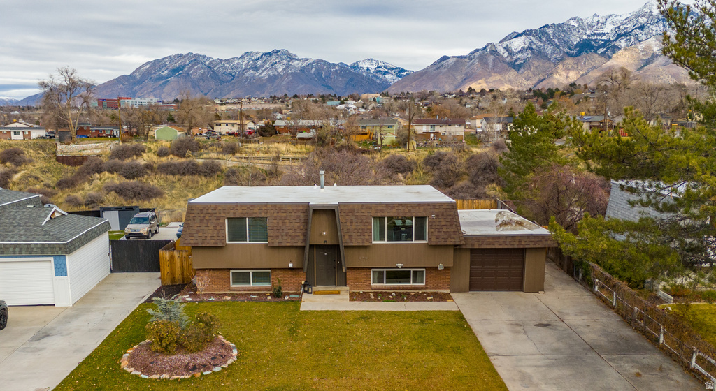 959 E VIOLET DR Sandy, UT 84094