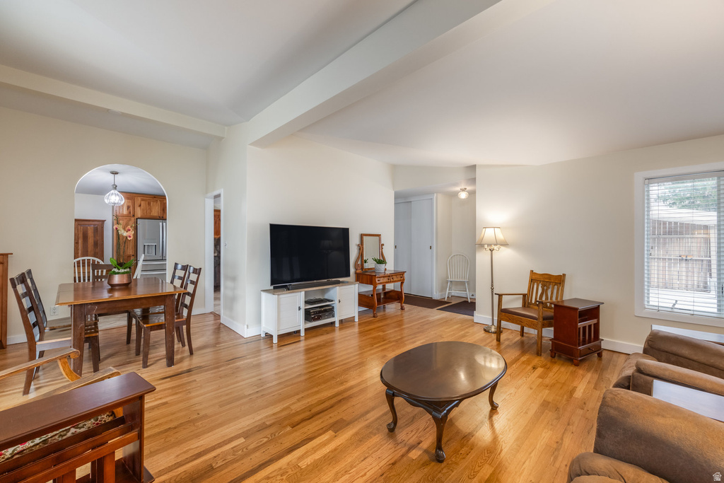 5088 S WOODMONT DR Holladay, UT 84117