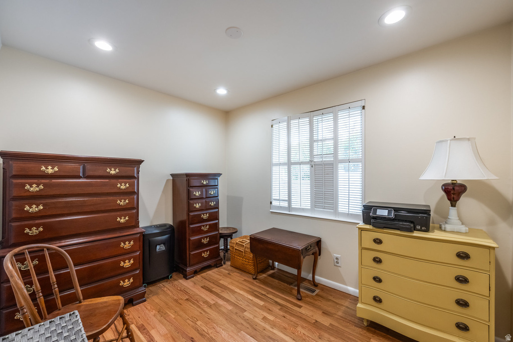 5088 S WOODMONT DR Holladay, UT 84117