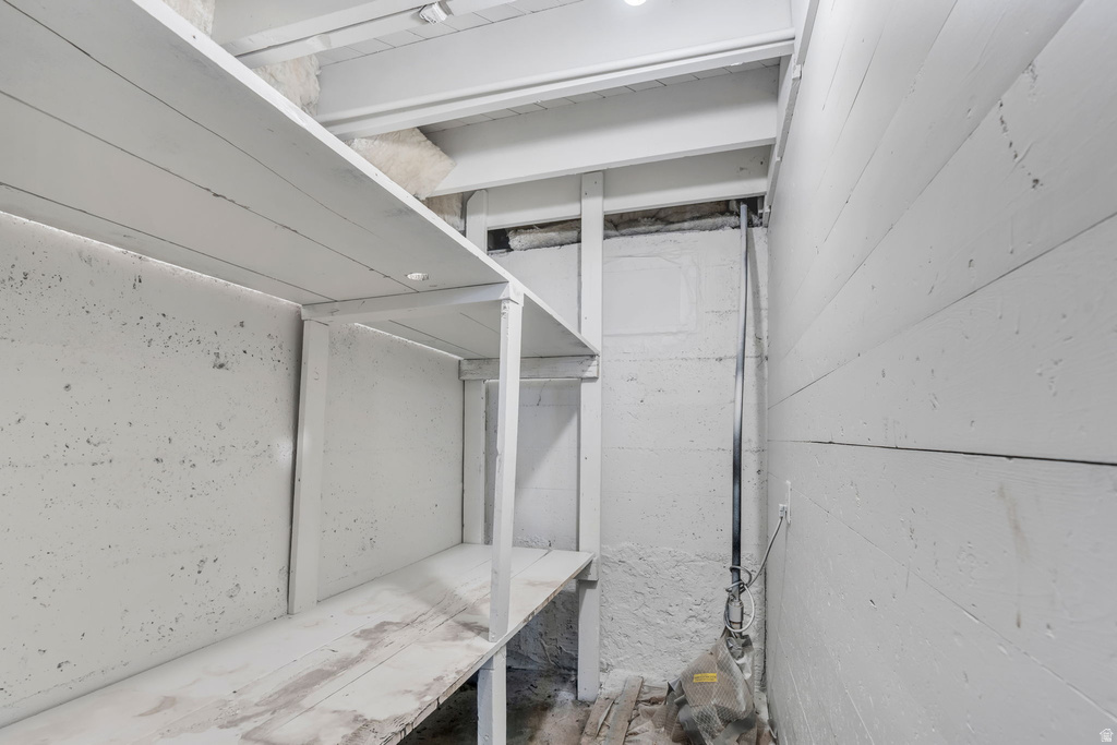 1089 S 300 E Salt Lake City, UT 84111