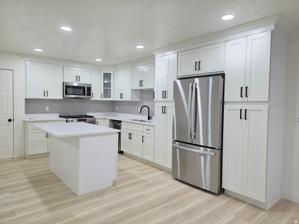 3566 E WASATCH HILLS LN Salt Lake City, UT 84121