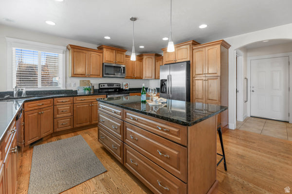 3352 W 10235 S South Jordan, UT 84095