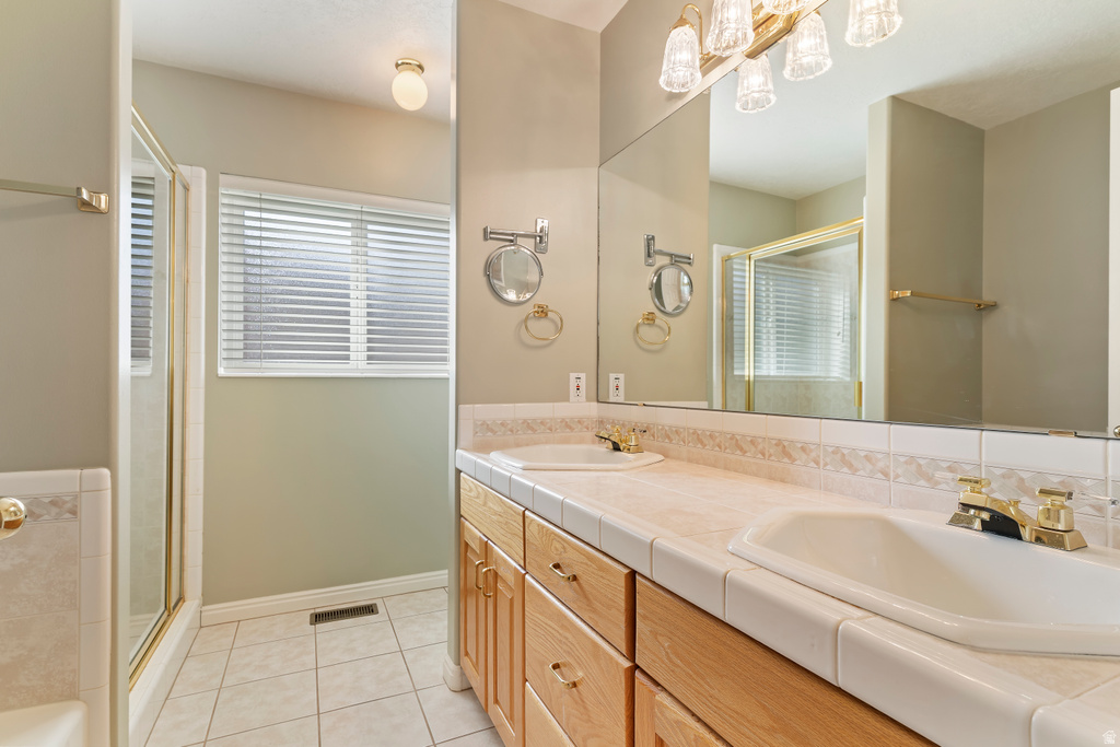 1762 E WHISPERING OAKS DR Ogden, UT 84403