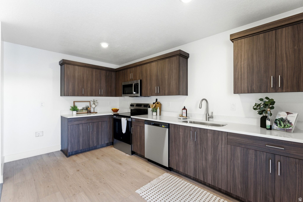 1615 N ANGEL ST Layton, UT 84041