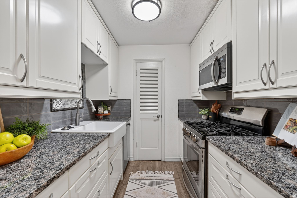 5325 S 580 E #B Murray, UT 84107