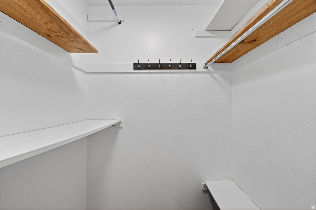 5325 S 580 E #B Murray, UT 84107