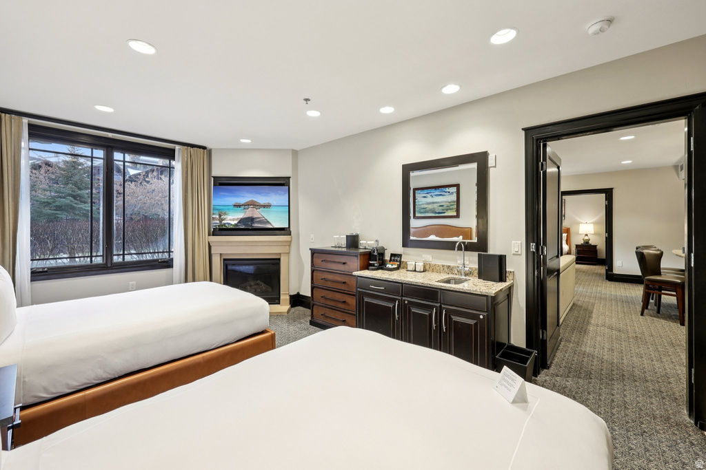 2100 W FROSTWOOD BLVD #4171 Park City, UT 84098