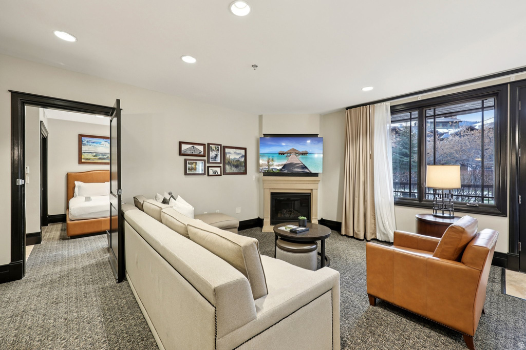 2100 W FROSTWOOD BLVD #4171 Park City, UT 84098