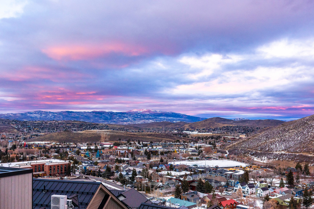 1293 LOWELL AVE #A403 Park City, UT 84060