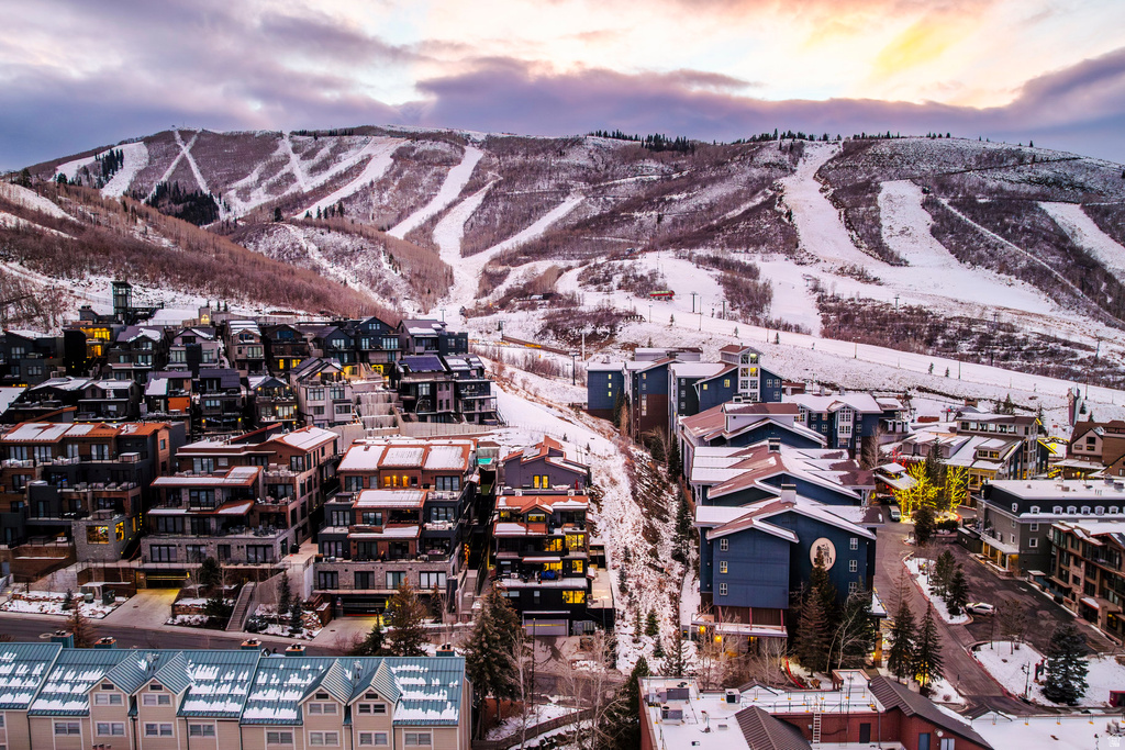 1293 LOWELL AVE #A403 Park City, UT 84060