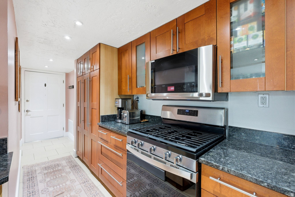 2220 E MURRAY HOLLADAY RD #101 Holladay, UT 84117