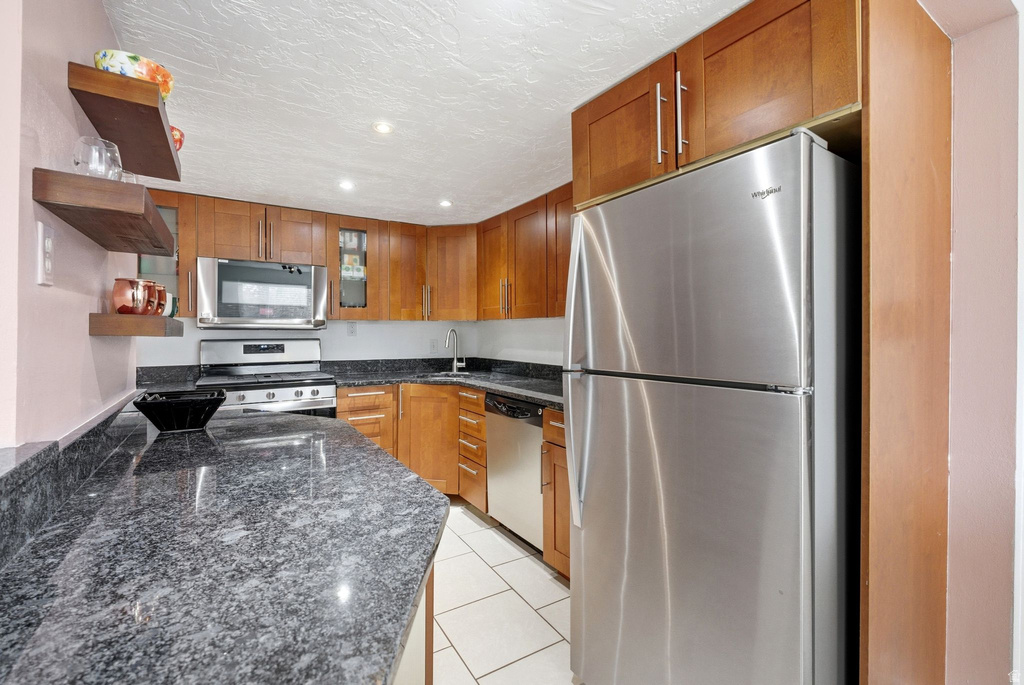 2220 E MURRAY HOLLADAY RD #101 Holladay, UT 84117